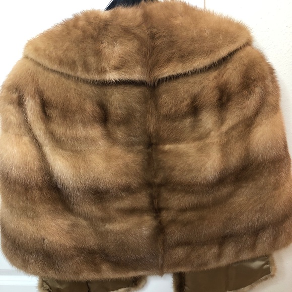 Vintage Kent fisher mink shawl - Picture 5 of 5